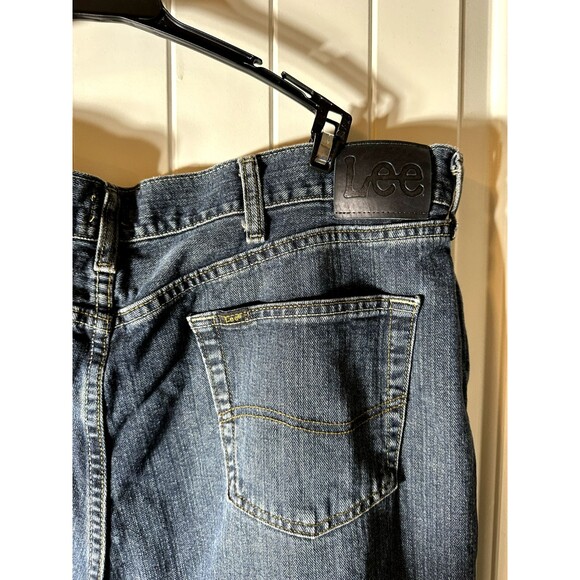 Lee Jeans Mens Relaxed Fit Straight Leg 42x30 Medium Wash - Picture 6 of 15